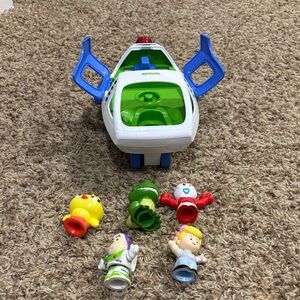 Fisher-Price Little People Disney's Toy Story Buzz Lightyear Space Ship